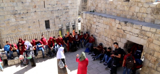 جمعية الأقصى واعدادية ابن سينا كفرقاسم في القدس والاقصى ضمن مشروع نتعرف على قدسنا